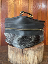 Load image into Gallery viewer, Makeup Bag - Toiletries Case - 125
