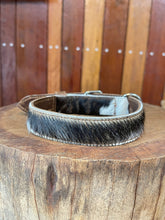 Load image into Gallery viewer, Collar - Small - S06