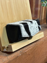 Load image into Gallery viewer, Lipstick Case - 16