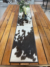 Load image into Gallery viewer, Table Runner - 150cm - 601