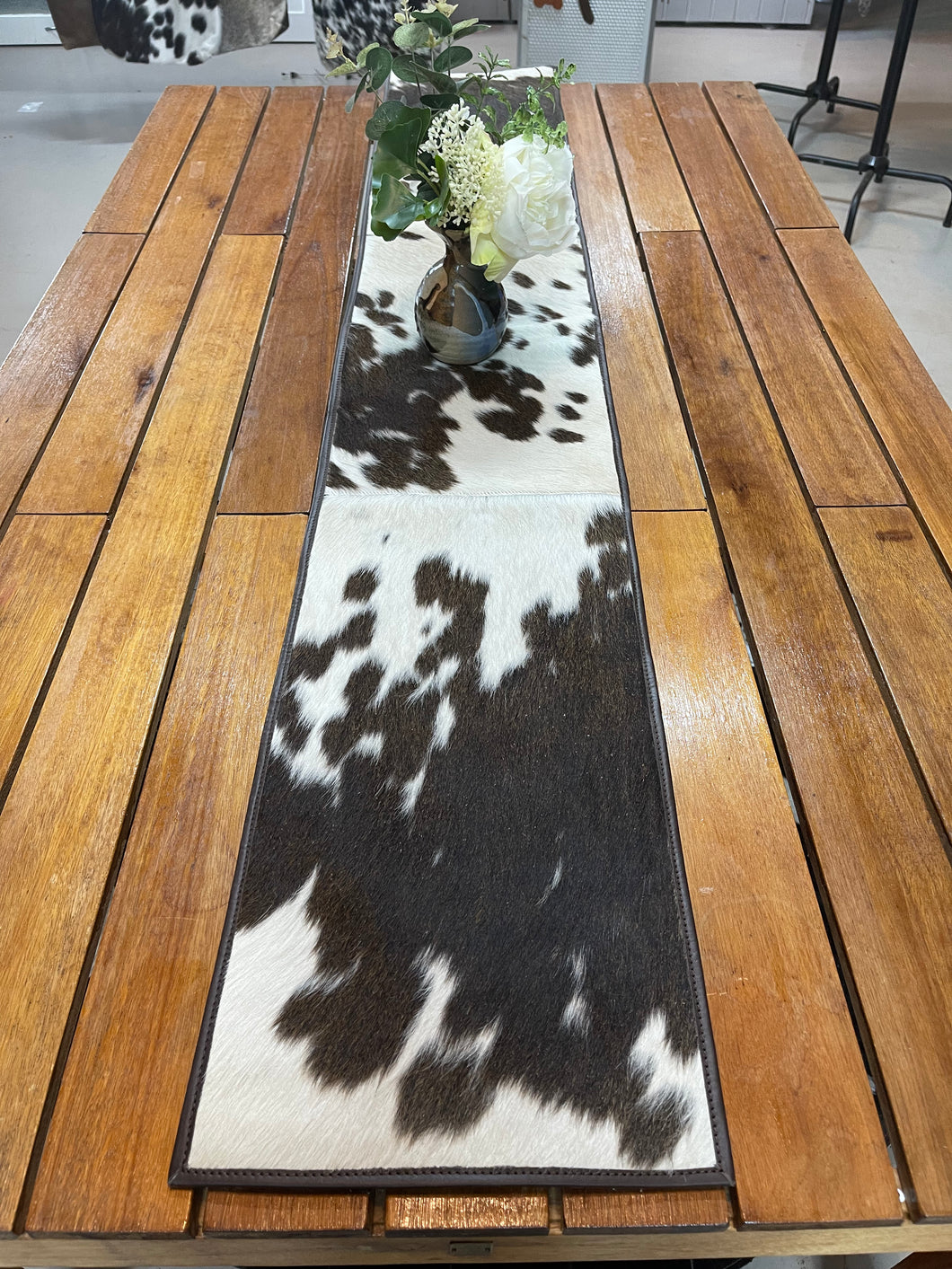 Table Runner - 150cm - 601