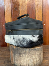 Load image into Gallery viewer, Makeup Bag - Toiletries Case 02