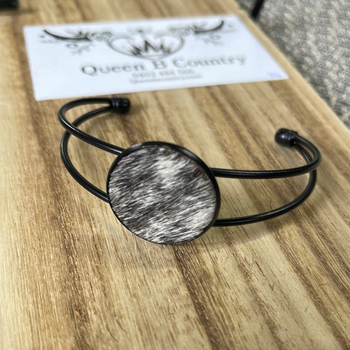 Bangle - Cowhide 24