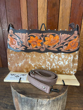 Load image into Gallery viewer, Purse - Clutch - Bag - Tooled Leather ‘Tamika’ TB22