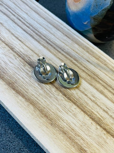 Earrings - Cowhide Clip-On 20mm - 01