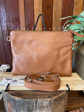 Load image into Gallery viewer, Purse - Clutch - Mandy Must Have 027