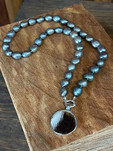 Necklace - Pearl + Pendant 07
