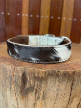 Load image into Gallery viewer, Collar - Small - S09